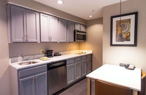 Warrington Hotel | Homewood Suites by Hilton Doylestown