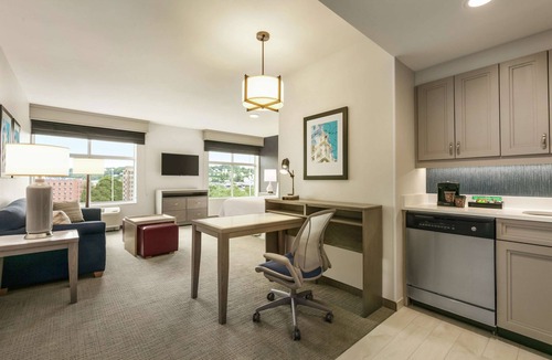 Central Business District Hotel | Homewood Suites By Hilton Worcester