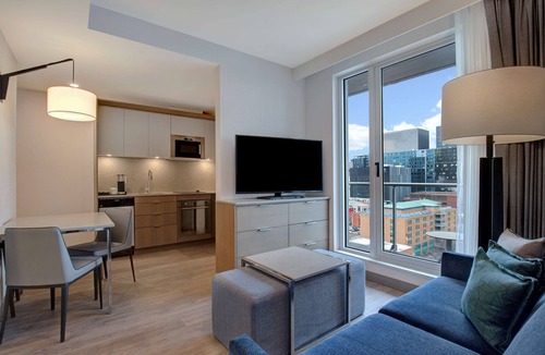 Chinatown Hotel | Homewood Suites by Hilton Montreal Downtown, QC