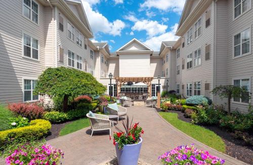 Cheektowaga Hotel | Homewood Suites by Hilton Buffalo/Airport