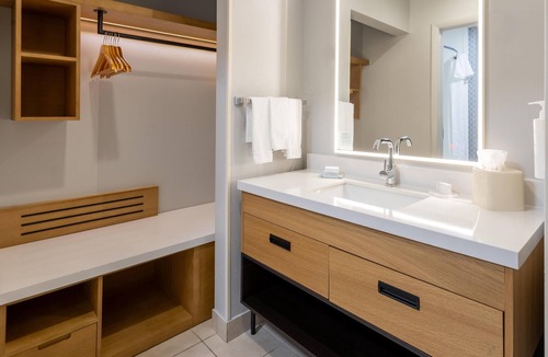 North Greece Hotel | Homewood Suites by Hilton Rochester/Greece, NY