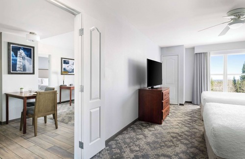 Roseville Hotel | Homewood Suites by Hilton Sacramento Roseville