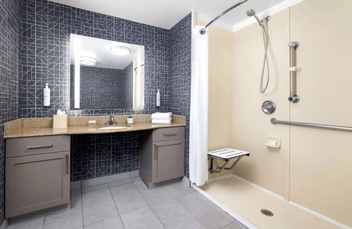 Roseville Hotel | Homewood Suites by Hilton Sacramento Roseville