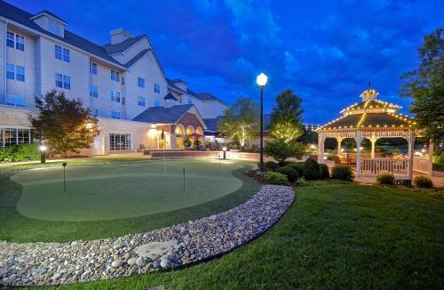 Greenwich Hotel | Homewood Suites by Hilton at The Waterfront