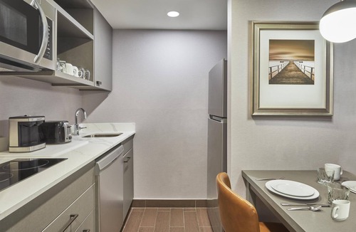 Vaughan Hotel | Homewood Suites by Hilton Toronto Vaughan