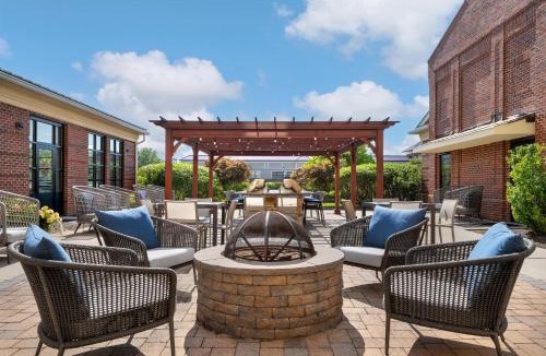 Newtown Hotel | Homewood Suites by Hilton Newtown - Langhorne, PA