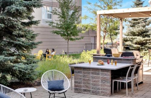 Unionville Hotel | Homewood Suites by Hilton Toronto-Markham