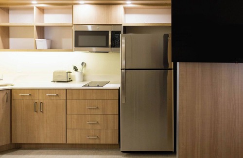 South Tulsa Hotel | Homewood Suites by Hilton Tulsa South Medical District