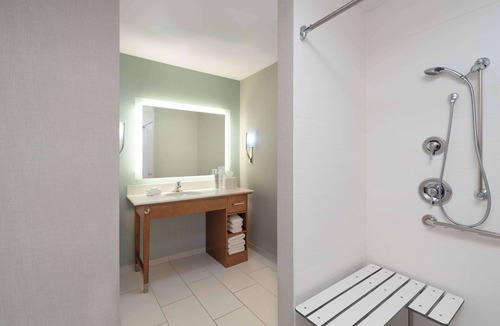 Nashua Hotel | Homewood Suites by Hilton Gateway Hills Nashua