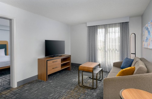 Orlando Hotel | Homewood Suites by Hilton® Orlando-UCF Area
