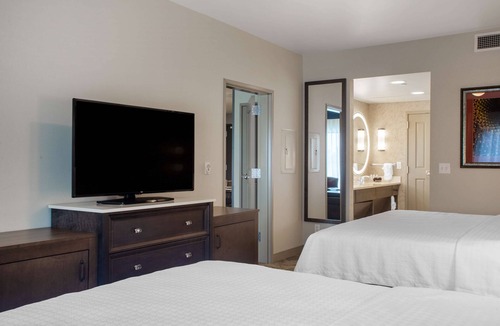 Salina Hotel | Homewood Suites by Hilton Salina Downtown