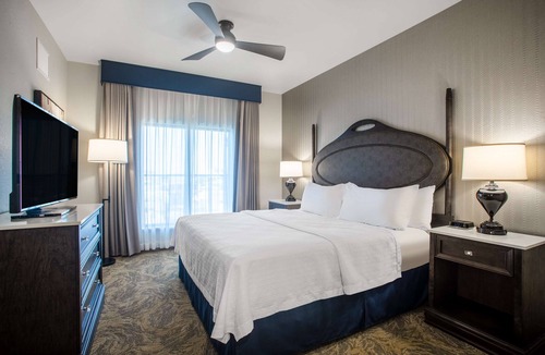 Salina Hotel | Homewood Suites by Hilton Salina Downtown