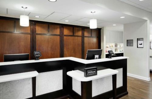 Champaign Hotel | Homewood Suites Champaign-Urbana