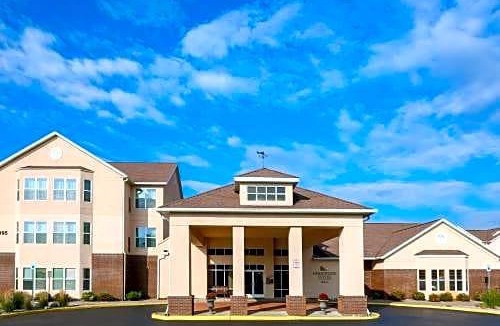 Rochester Hotel | Homewood Suites Rochester-Henrietta