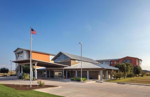 McNeil Hotel | Homewood Suites TechRidge Parmer @ I-35