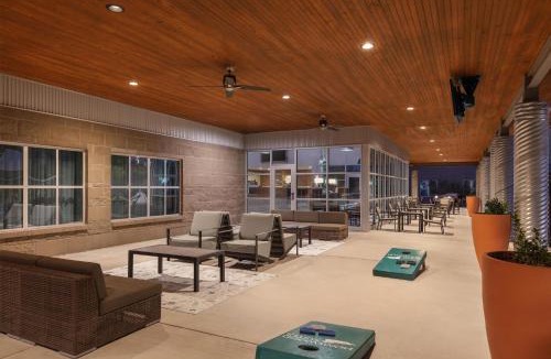 McNeil Hotel | Homewood Suites TechRidge Parmer @ I-35