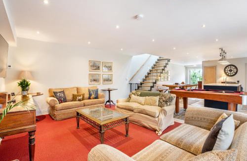 Martin House | Homewood - Uk36205