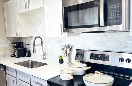 Alden Bridge Apartment | Homey 1BR Getaway Near Trails & Local Shops
