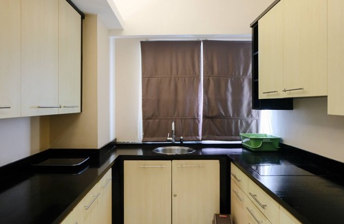 Braga Apartment | Homey 3Br Apartment At Braga City Walk