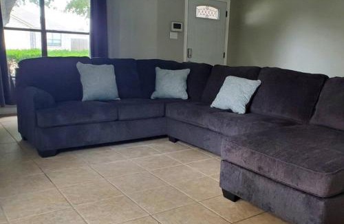 Converse House | Homey 4BR Home in Converse Near Airforce Base