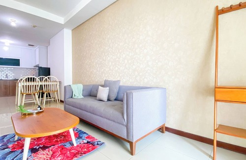 Pluit Apartment | Homey And Comfort 2Br Green Bay Condominium Apartment