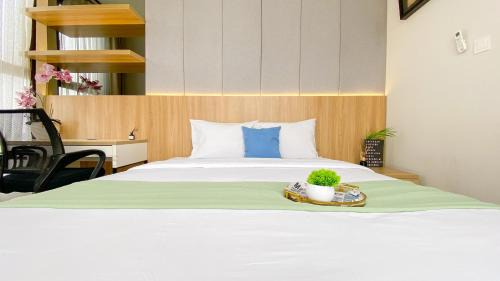 Ciputat Apartment | Homey and Good Place 2BR Transpark Bintaro Apartment By Travelio