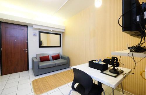Kebagusan Apartment | Homey and Simply 2BR Kebagusan City Apartment By Travelio