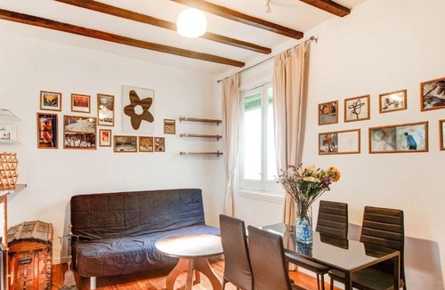 Barrio de La Latina Apartment | Homey Apartment in Madrid near Garden of the Vistillas