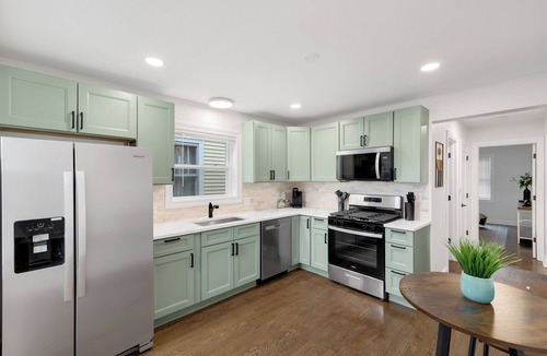 Brookfield House | Homey Brookfield Gem — 4 Beds, 2 Baths, Great Yard