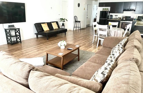 Lodi Apartment | Homey, Cheerful & Spacious🙂