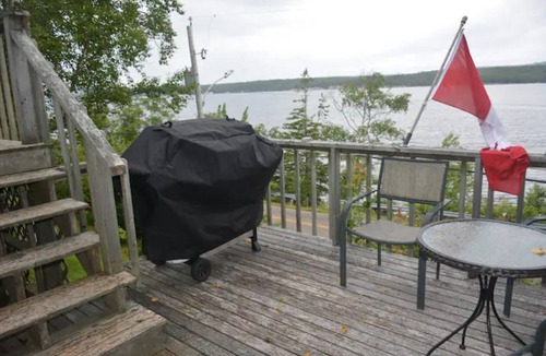 Boularderie Cottage | Homey cottage on Great Bras d'Or Lake.