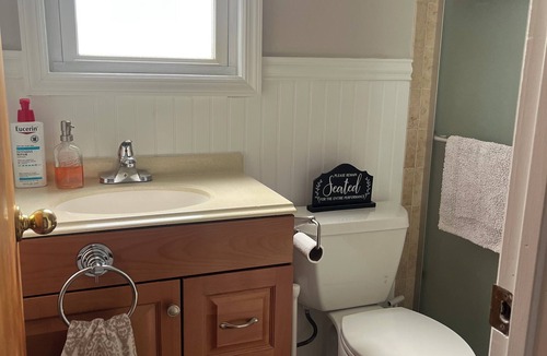 West Hempstead Apartment | Homey Hideaway