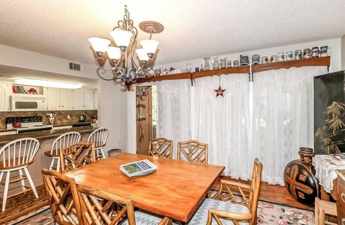Hot Springs Village House | Homey, Roomy, with Lake View!