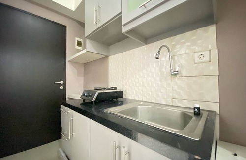 Malabar House | Homey Studio Furnished At Grand Asia Afrika Apartment