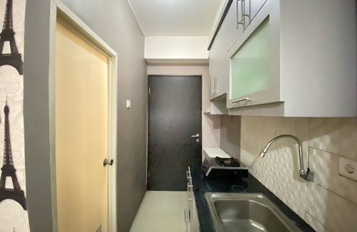 Malabar House | Homey Studio Furnished At Grand Asia Afrika Apartment