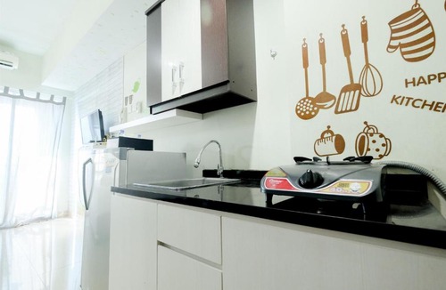 Bekasi Timur Apartment | Homey Studio @ Grand Dhika City Apartment By Travelio