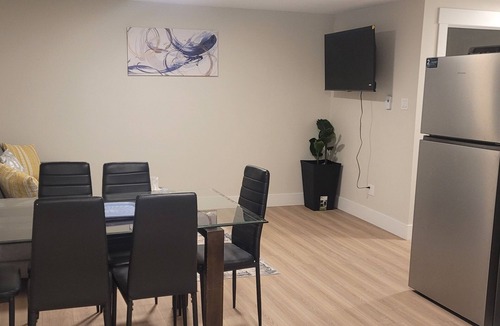 Moncton House | Hommie Basement Suite in Moncton