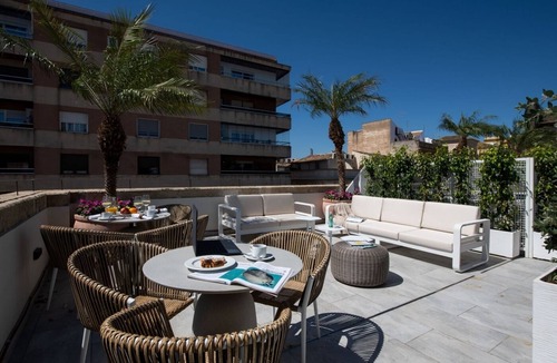 Distrito Centro Apartment | Hommyhome Coliseum 104