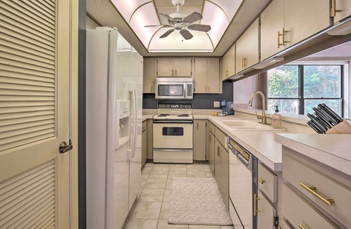 Sugarmill Woods House | Homosassa Getaway - Patio, Golf Course Views!