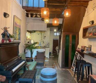 Chinatown Hostel | Homs Female Hostel