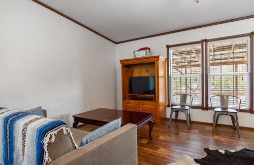 Tarpley House | Hondo Creek Hideaway
