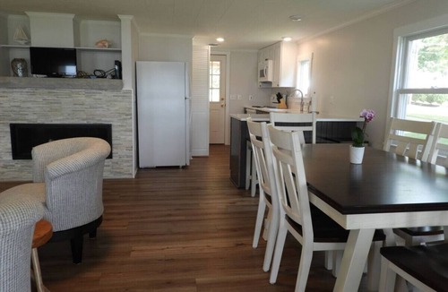 Honeoye Cottage | Honeoye Haven, A place you`ll come back to.