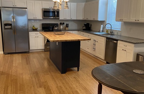 Honesdale Apartment | Honesdale Historic District 2BR+ Apartment