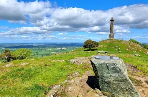 Kingswood House | Honey Bee Cottage, Tiny House, Welshpool