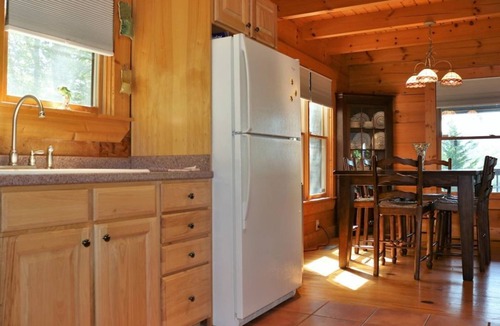 Laurel Lakes Cabin | Honey Bee Hill by Carolina Properties - Mother's Day Getaway