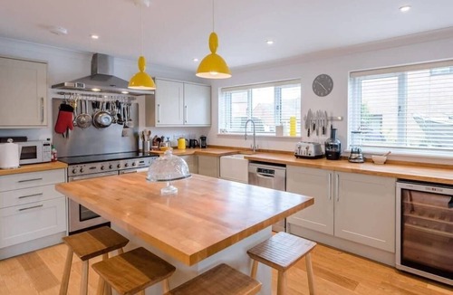 Orford House | Honey Bee House, Orford