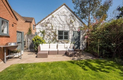 Orford House | Honey Bee House, Orford