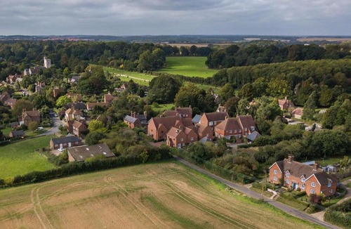 Langdon House | Honey Cottage