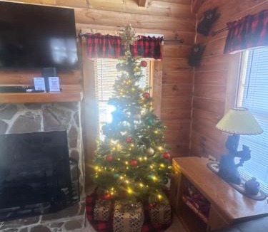 Sevierville Ski Chalet | Honey Dreams