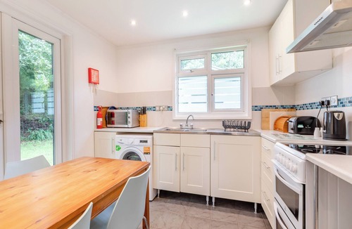 Holsworthy Cottage | Honey Hanger - W43106